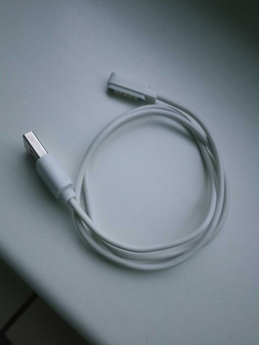 Продам смарт годинник-телефон з GPS трекером JETIX T-Watch