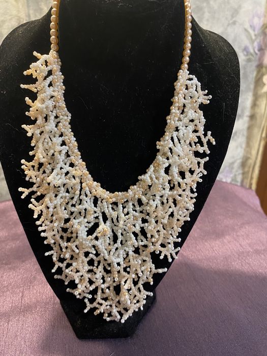 Прикраса ручної роботи