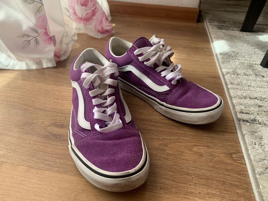 Filletowe tenisówki Vans Old School