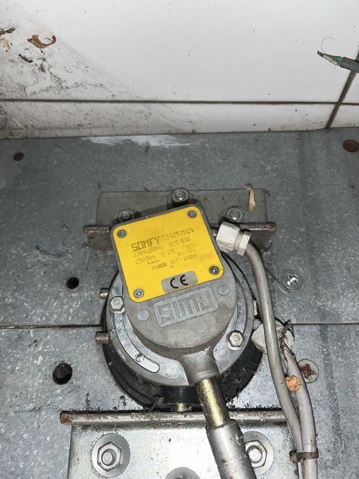 Portão garagem 7 metros