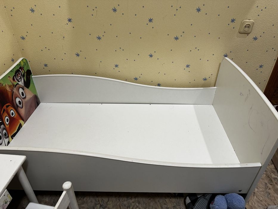 Продам кроватку