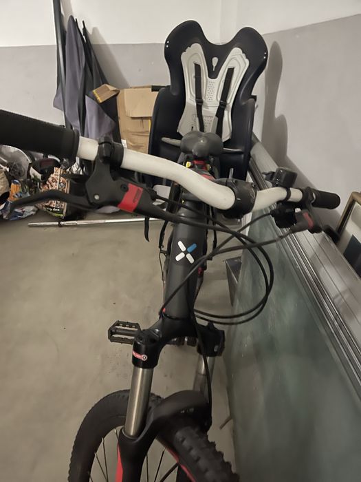 Bicicleta BTWIN Rockrider 540 com cadeira