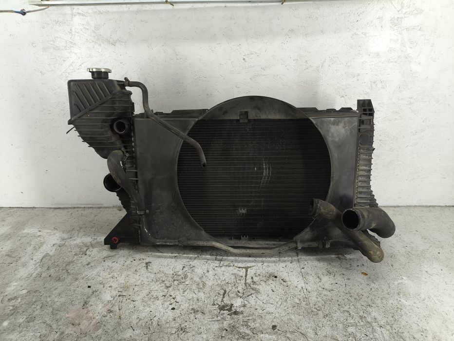 основной радиатор интеркулер Mercedes Sprinter мерседес спринтер