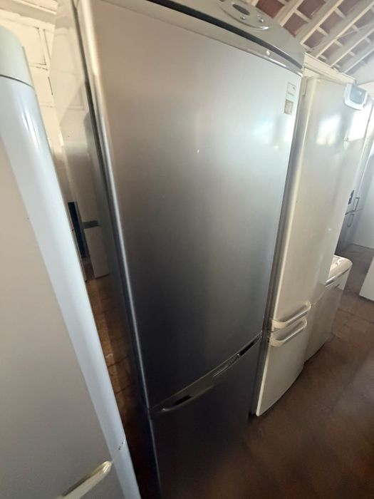Frigorífico combinado INOX