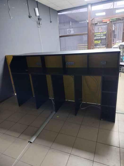 Продам барну стойку для магазину/кафе