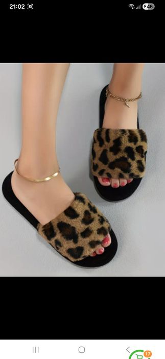 Домашні капчики з сердечком і інші 39-40 розмір