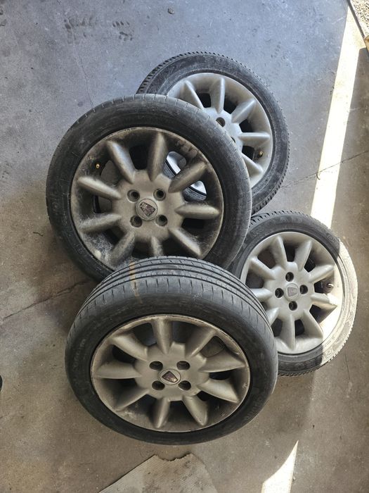Jantes 15 com pneus