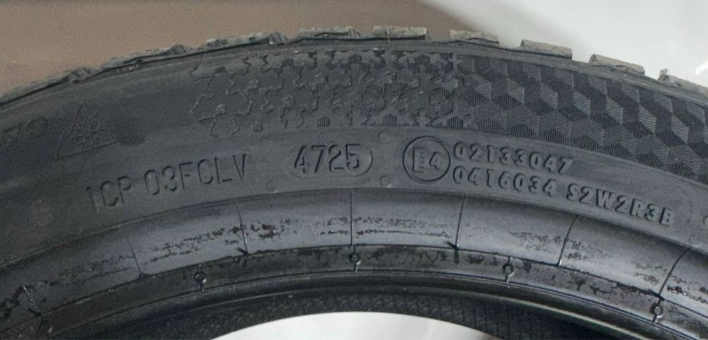 215/45r17 Continental TS870 91V XL 2025