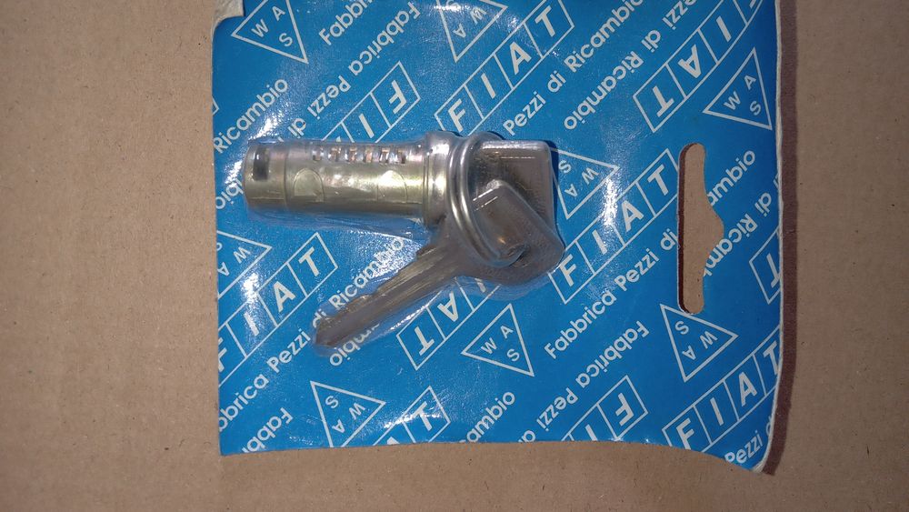 Sprzedam części do Fiata 126p