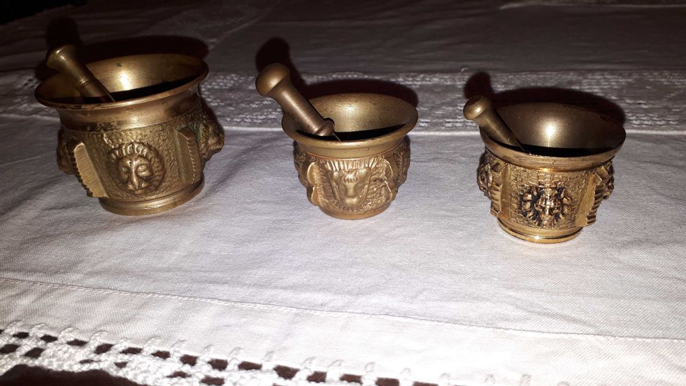 Almofarizes Antigos em Bronze