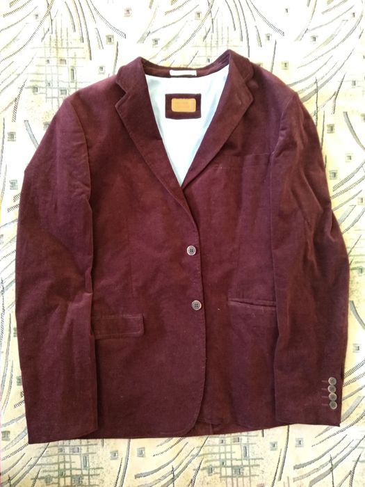 Три піджаки 50 розміру (обмін)