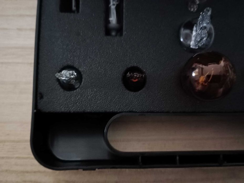 Kit de lâmpadas e fusíveis para Opel Grandland X e Combo