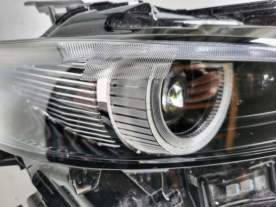 Mazda 3 Фари передні