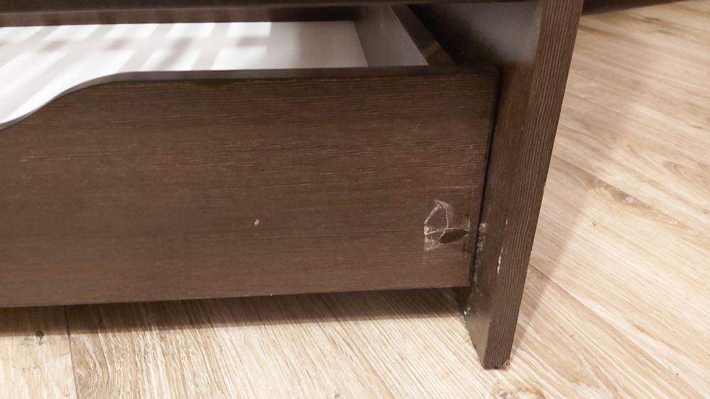 Łóżeczko i komoda dziecięce