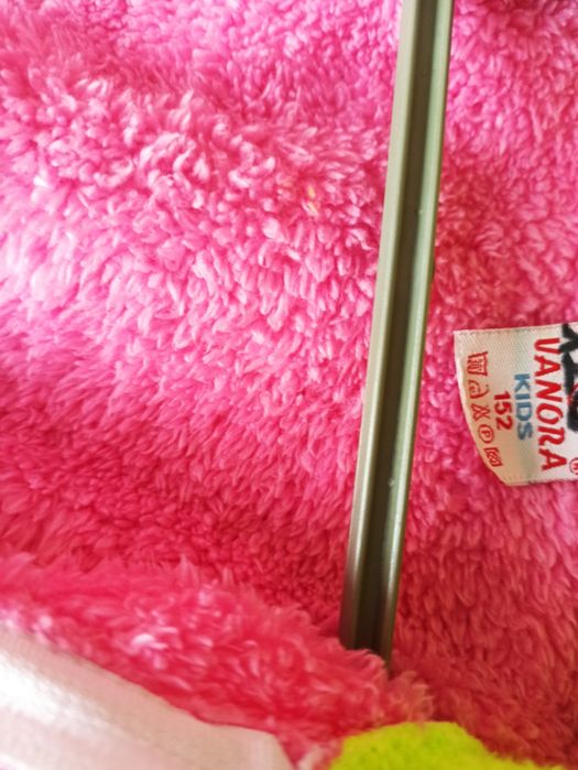 Тепленька піжамка для дівчинки 4-5-6 рочків. Нова