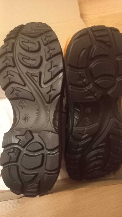 Buty robocze z noskiem