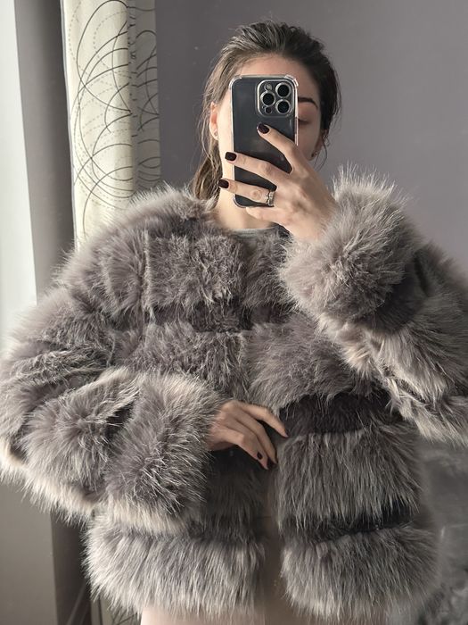 Шубка в отличном состояние