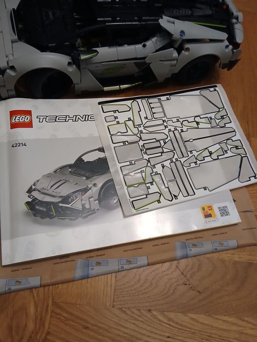 lego technic 42214