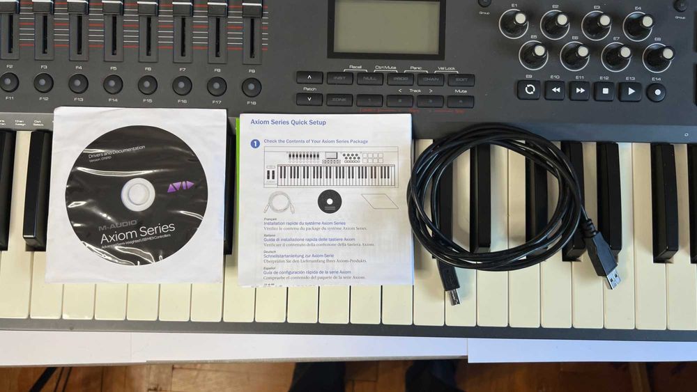 MIDI-клавіатура M-Audio Axiom 49