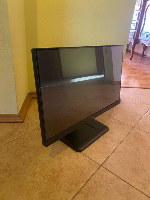 Monitor Iiyama ProLite 21,5”; Dobry do pracy, gier, filmów.