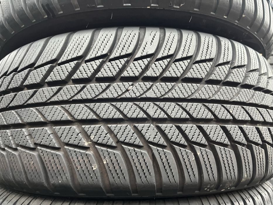 225/45/R18 (пара) Bridgestone blizzak LM 001