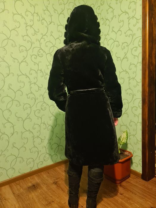 Продам шубу мутон