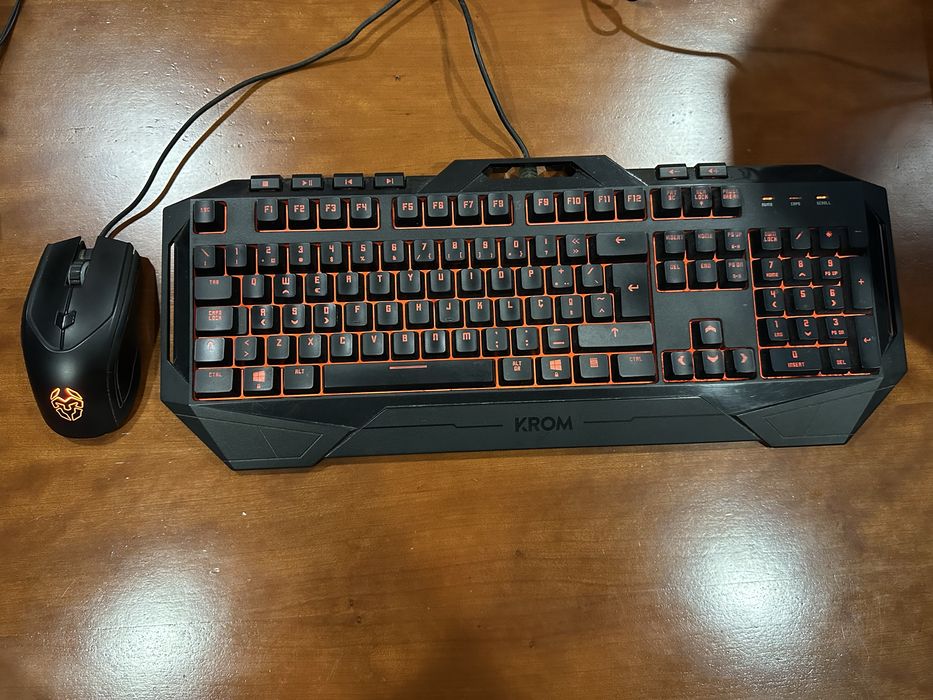 PC gaming completo + monitor hp + teclado krom + rato