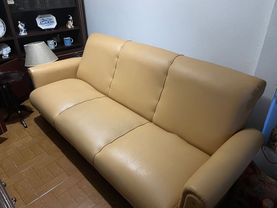 Sofá Vintage Usado Ótimo Estado