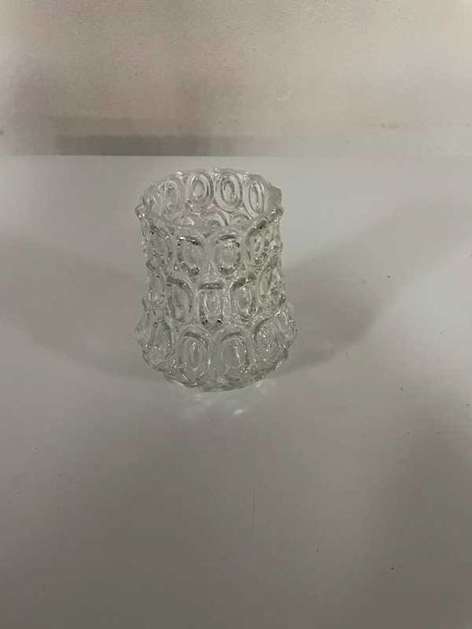 Campânula em vidro trabalhado