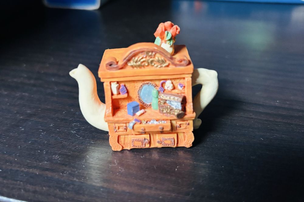 Coleção miniaturas chaleira