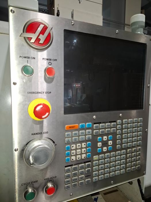 Токарный  станок  с ЧПУ  НААS  ST 30