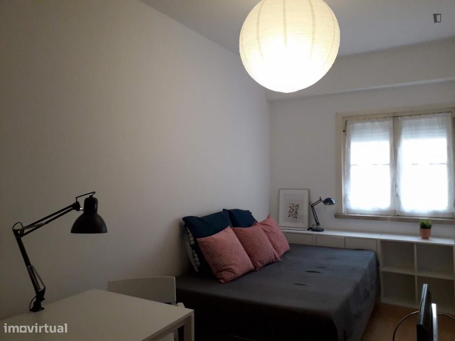 Estúdio - localizado em Arroios Lisbon