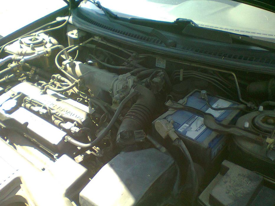 Mazda 323 1.5 GT de 2000 selo, insp. até 2027 com AC