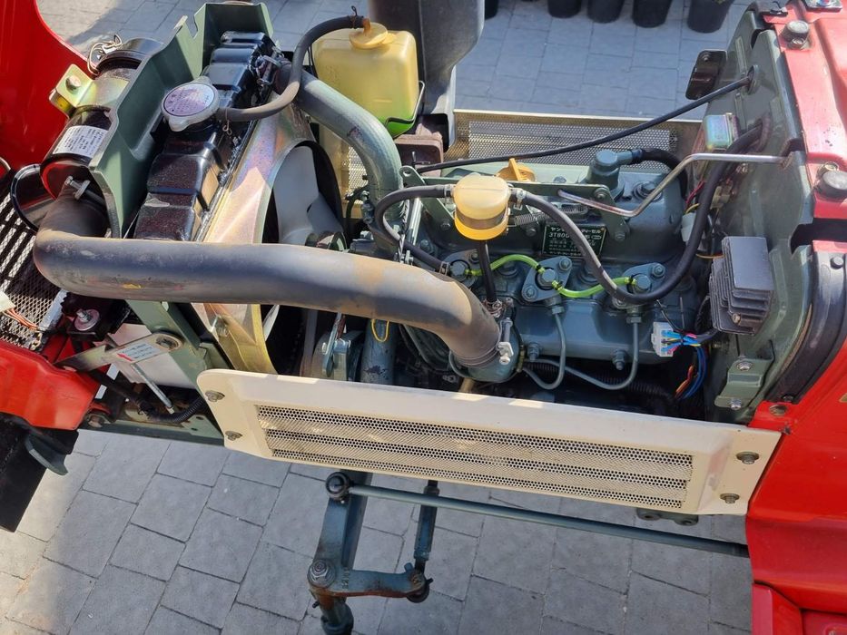 Міні трактор Yanmar YM2002