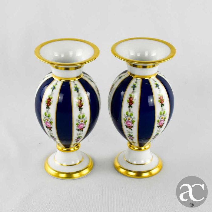 Par de Jarras porcelana Vista Alegre, Clube dos Coleccionadores