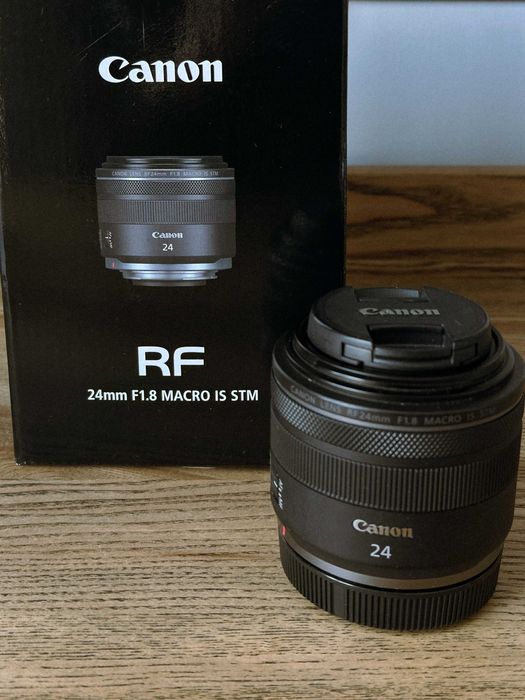 Об`єктив Canon RF 24 mm f/1.8 MACRO IS STM