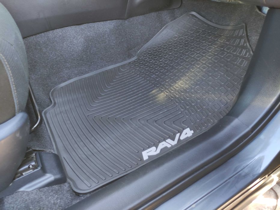 Гумові килимки в салон Toyota Rav-4 2012-2019 Тойоту Рав 4 резиновые коврики для Тойоты Раф