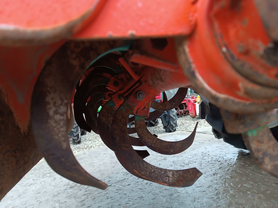 Японський мінітрактор.Трактор Кубота.