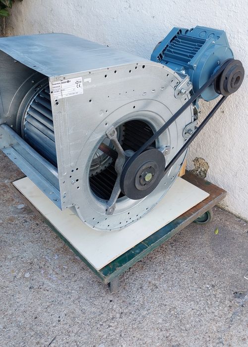 Ventilador extrator 6800 m3h  12/12 Ar fumos tintas de estufas pintura