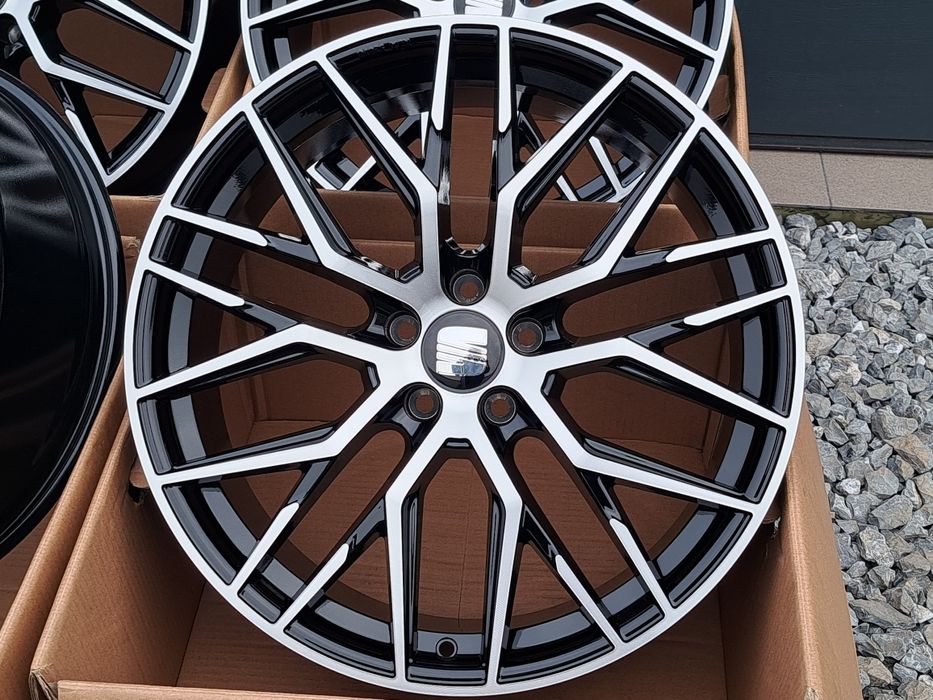 Alufelgi 18 SEAT 5x112 Alhambra Altea Ateca Leon Tarraco Exeo CNC RS4