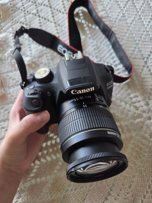 Vendo Câmera fotográfica Canon EOS 1200 D