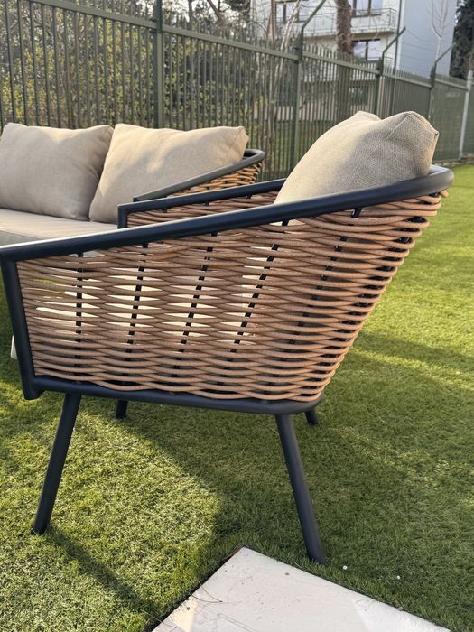 Zestaw mebli ogrodowych – sofa + 2 fotele  (nowoczesny styl)