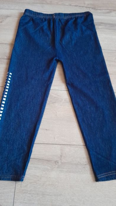 Legginsy 3/4 152 cm
