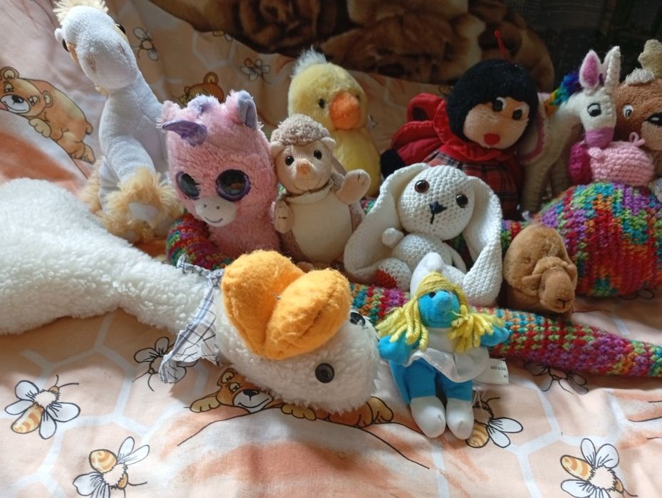 Лот играшок для немовлят