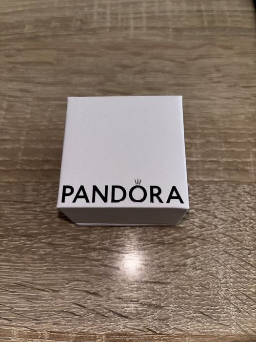 Charms Pandora absolwentka 2026
