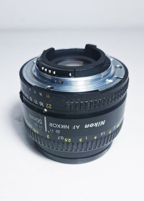 Nikkor 50mm f/1.8 AF + filtr polaryzacyjny