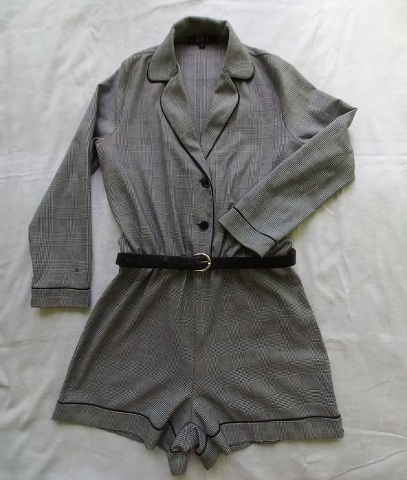 Жіночий ромпер, комбінезон, шорти