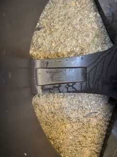 Jantes Aversus e pneus Radar Renegade 275/40 R22 108V XL