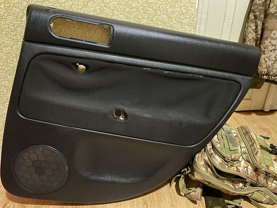 Passat B5+ Дверні карти(карти дверей passat)