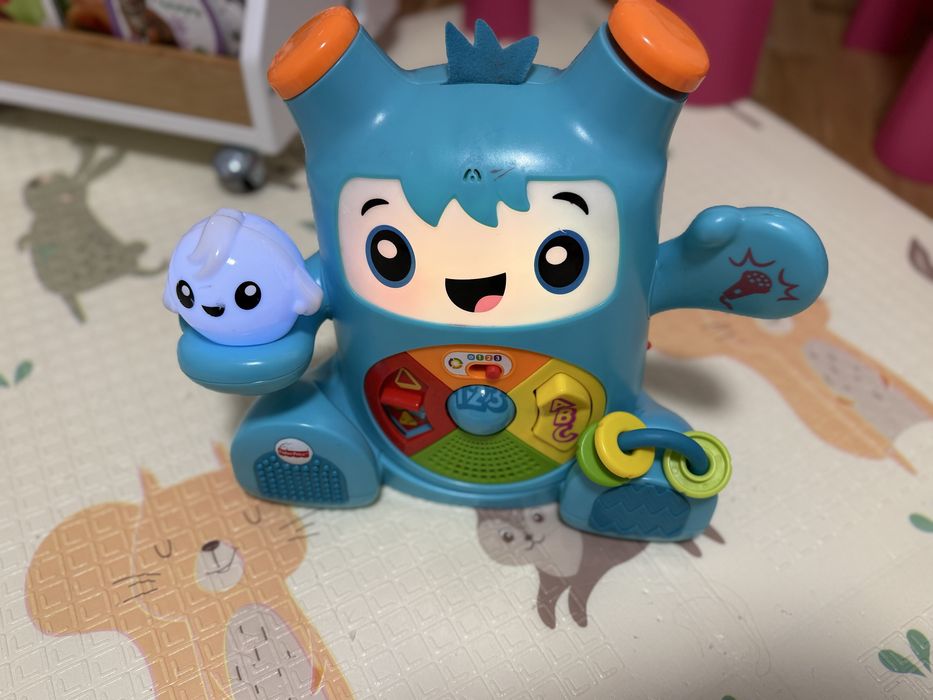 Робот fisher price